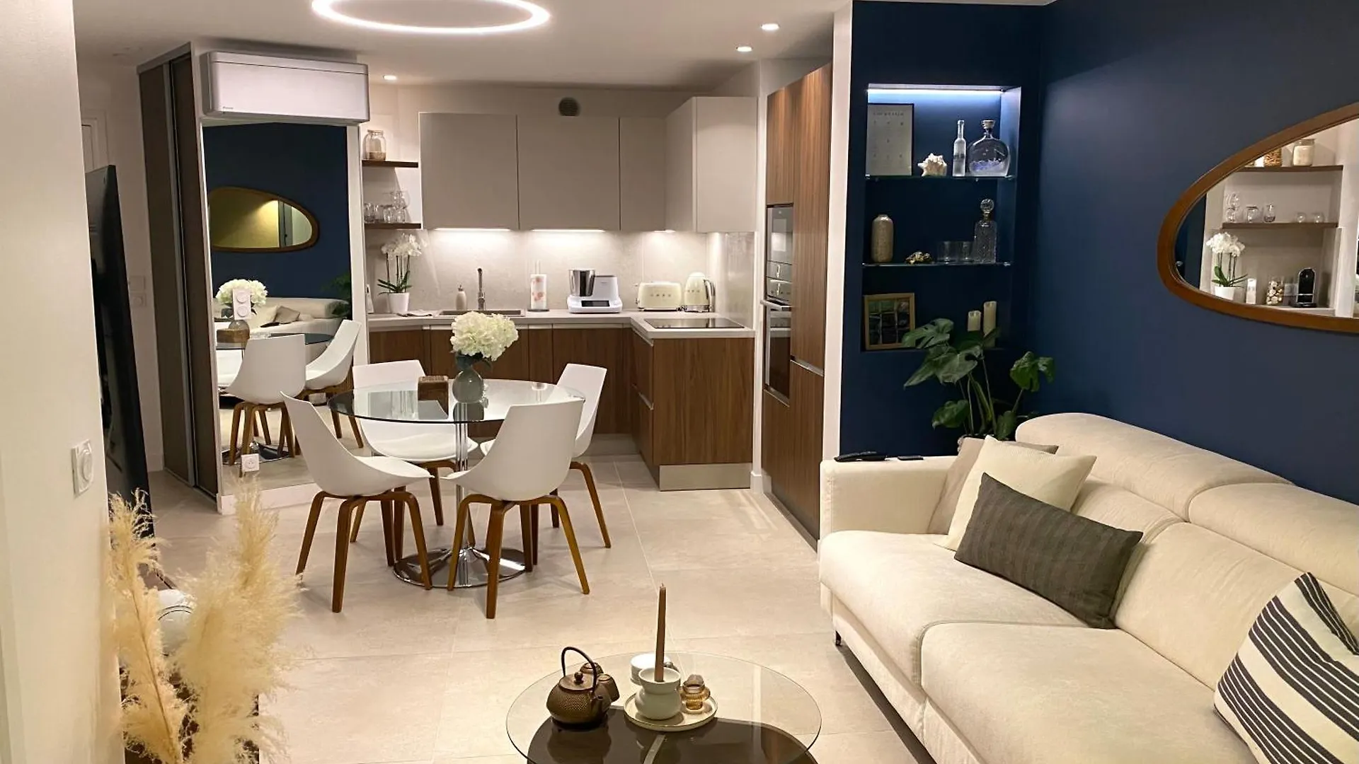 Appartement Luxe Vue Mer Et Collines Avec Piscine Mandelieu