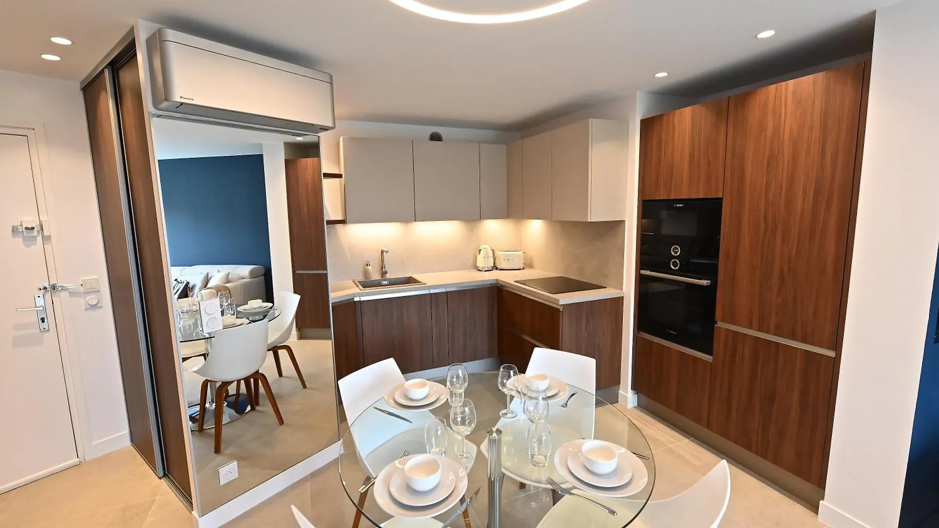 Appartement Luxe Vue Mer Et Collines Avec Piscine Mandelieu